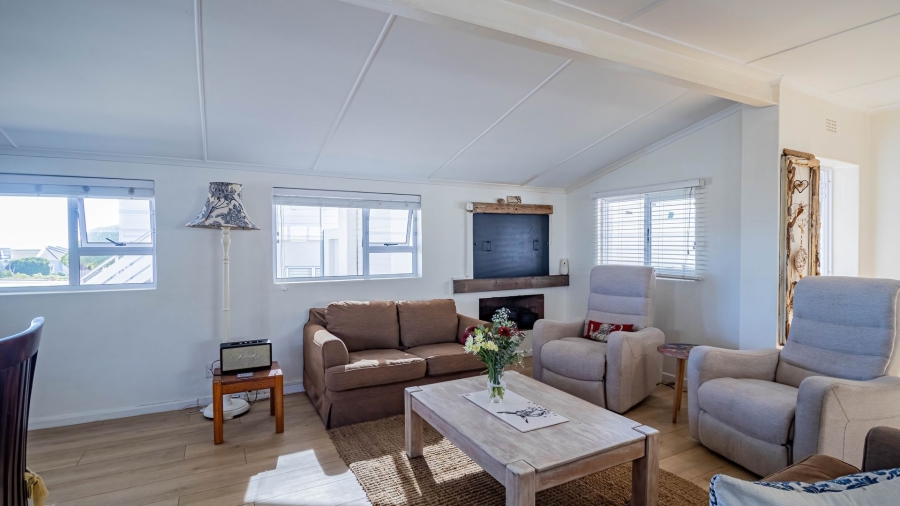 4 Bedroom Property for Sale in Yzerfontein Western Cape